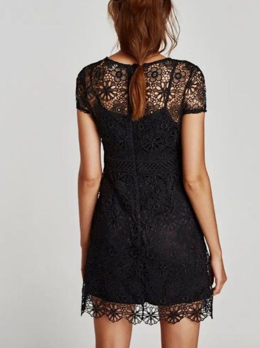 Rochie neagra Zara din dantela marimea M