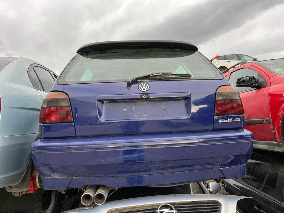 Dezmembrez Golf 3 CL