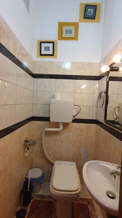 Apt 2 camere, Bucureștii Noi, in fața stației de metrou Jiului