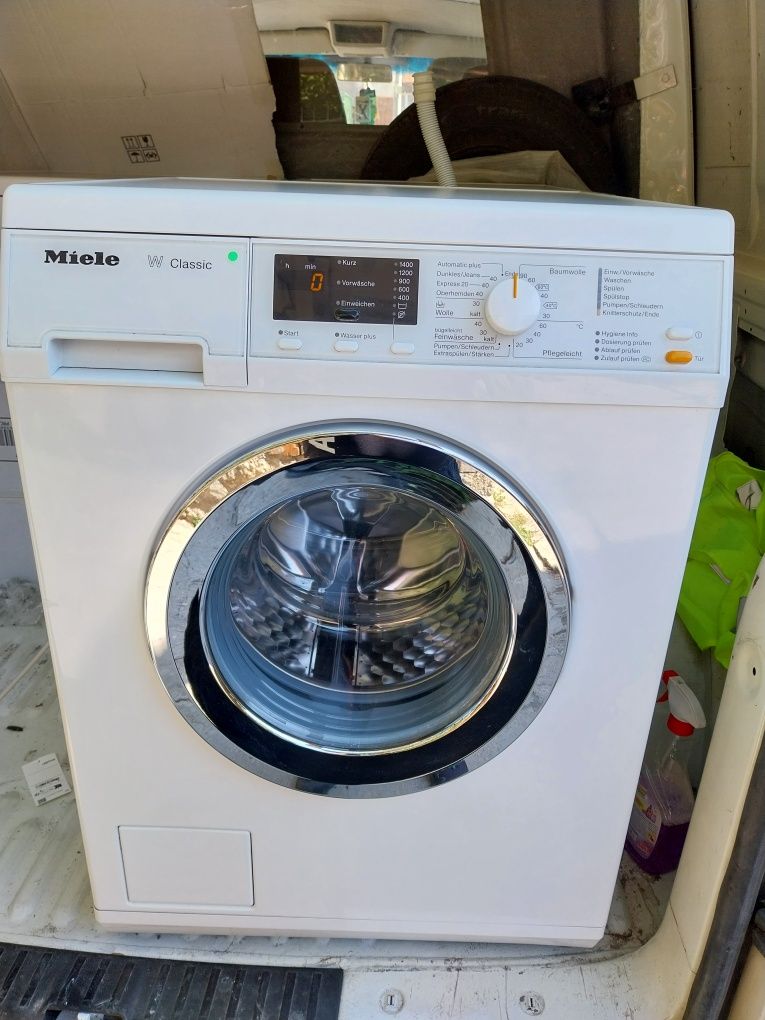 Сушилна Miele Профилактирана,почистена готова за употреба.