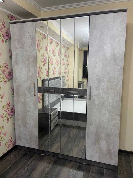 Большой выбор спальных гарнитуров по самым доступным ценам.