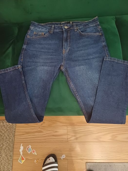 Vând blugi KOTON JEANS  SKiNNY FIT Mărimea  31 albastrii noi nouti