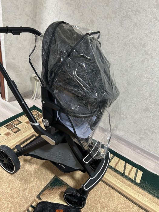 Коляска прогулочная