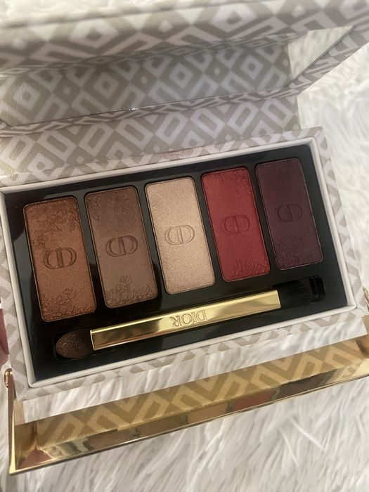 Тени Диор рождественская лимитка