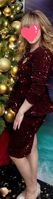 Вечерний женский костюм