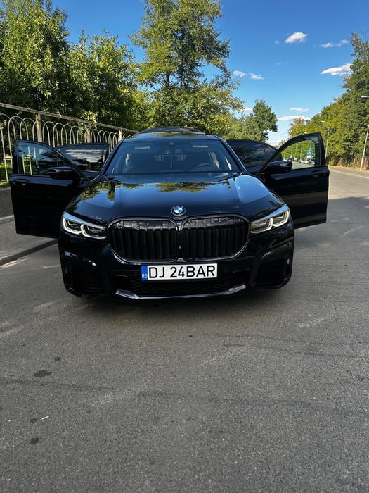 BMW 740i – 2021 – Harman Kardon - Navi - Clima