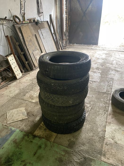 Продам резину на газель