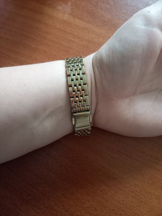 Festina швейцарски дамски оригинален