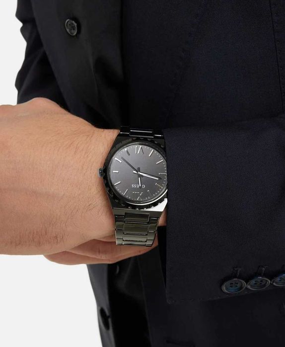 Мъжки часовник Guess U1394G3M – чисто нов, оригинален