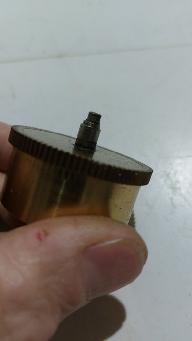 casetă arc ceas cu pendul