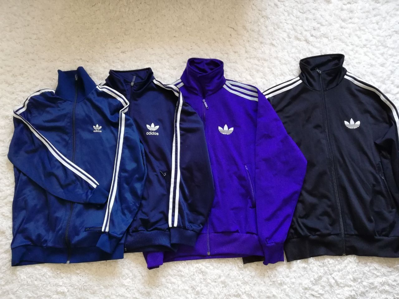 Bluze de trening adidas Originals colectie unica