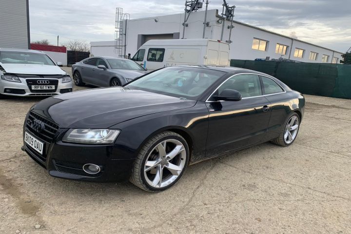 Oala portbagaj Audi A5 8T [2007 - 2011] Coupe