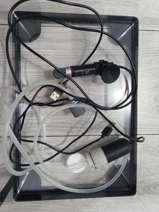 Acvariu pesti cu pompa de oxigen si incalzitor apa