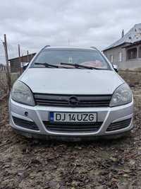 Vând Opel Astra H pentru dezmembrări