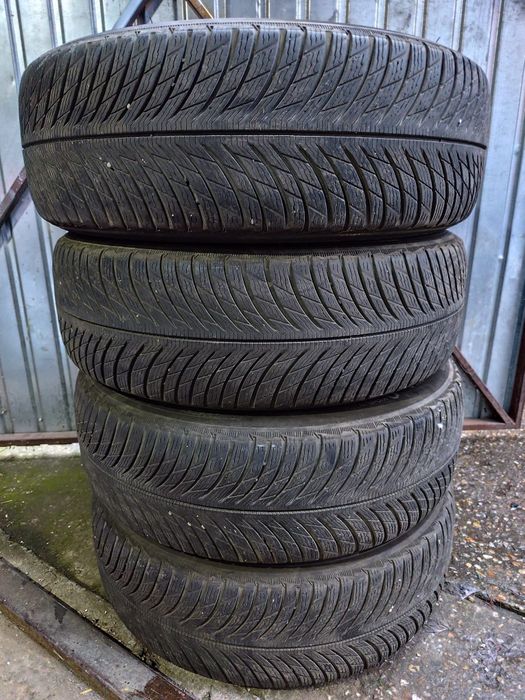 Anvelope 225 60 r18 iarna Michelin