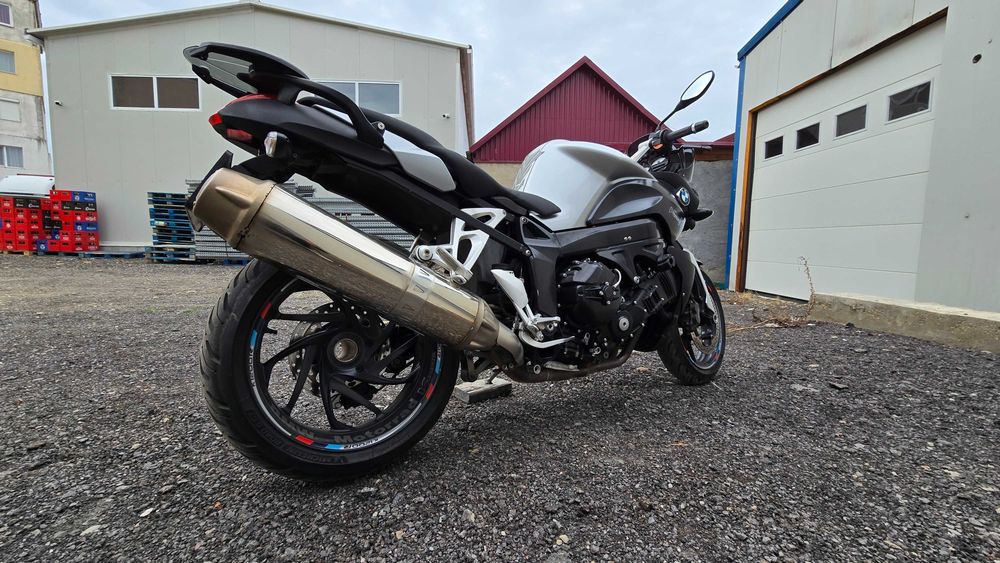 BMW K 1200 R - variante cu enduro/chopper mai scump