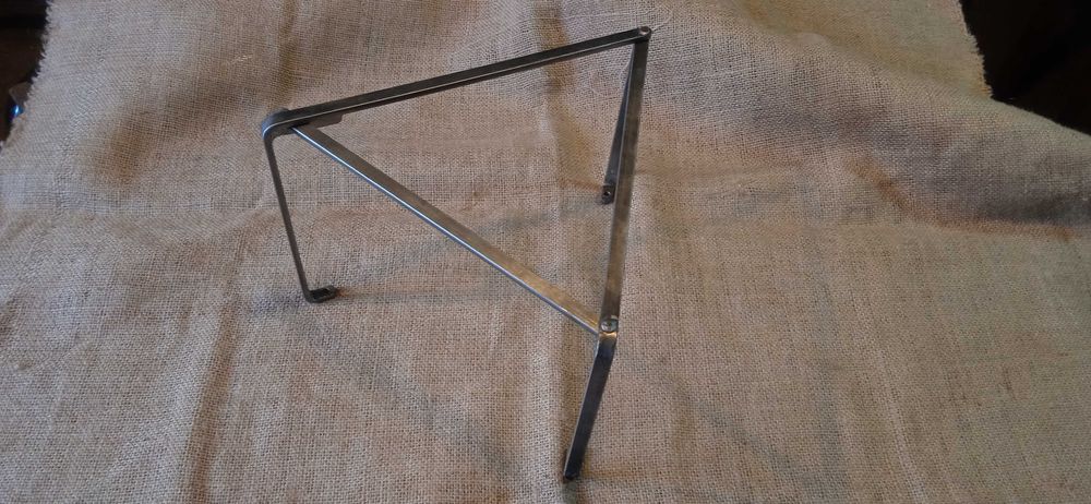 Pirostrie mica, trepied pliabil pentru camping, bushcraft