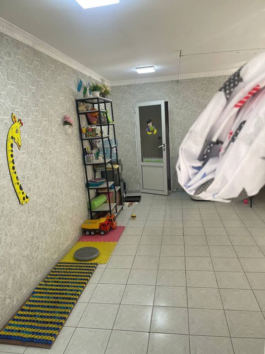 Помещение под Офис, Салон  и др  вдоль дороги на Ширине