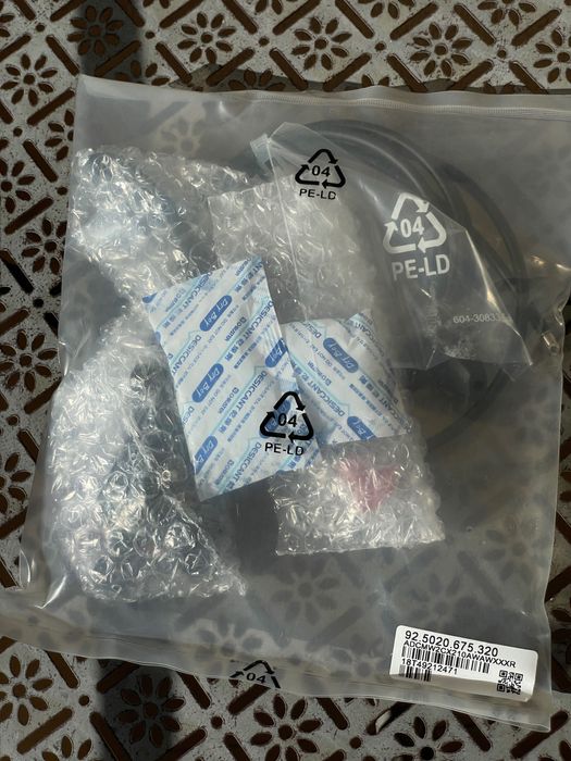 Комплект нови cпирачки SRAM Level Ultimate Stealth 2P 2-бутални