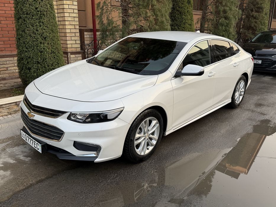 Malibu 2.4л без люка 62000км