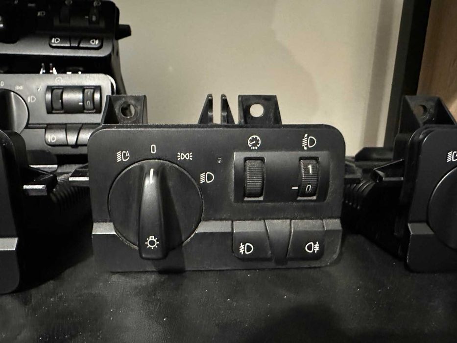 Ключове за фарове BMW E46 (LSZ) последно поколение (HW01/SW47/CI37)