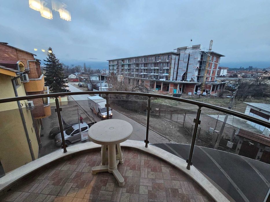 Дава се под наем Двустаен апартамент в Велинград - 80 кв.м за 255 € - Снимка #7