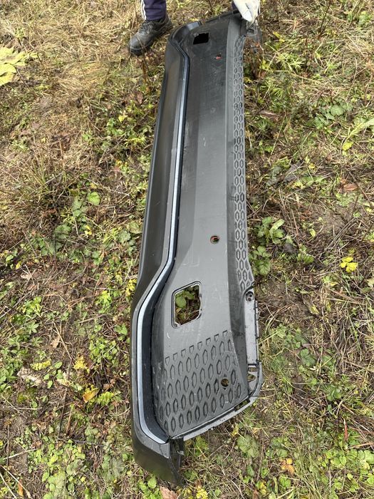 Spoiler inferior bară spate toyota chr.