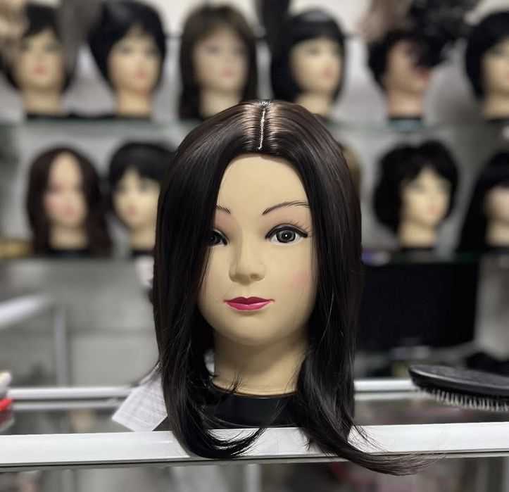 Накладные волосы на теменную часть головы