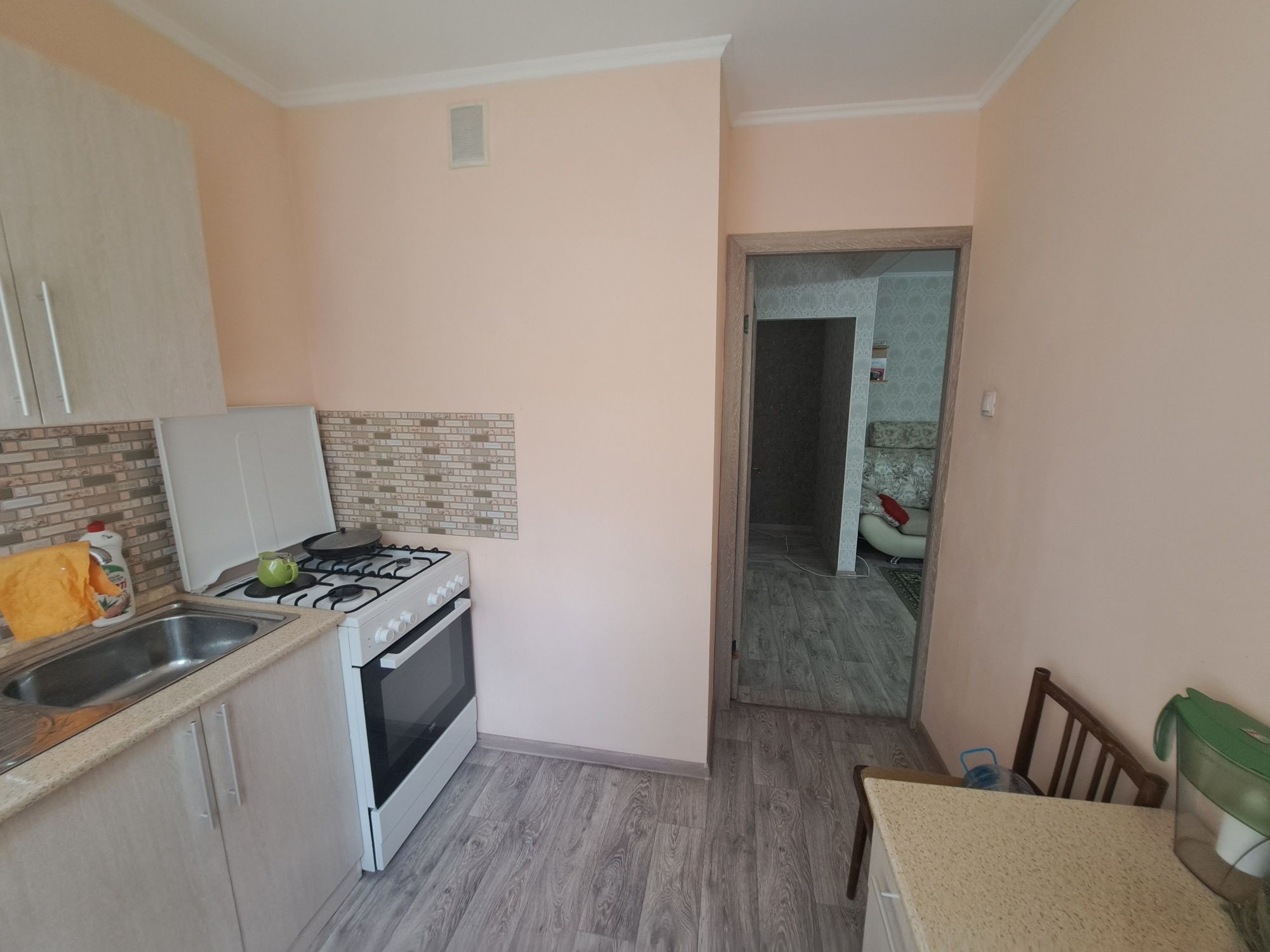 Продаём двухкомнатную квартиру на 3 м-не