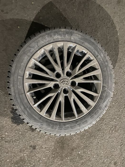 Продам зимнюю резину Sailun 215/55 р17