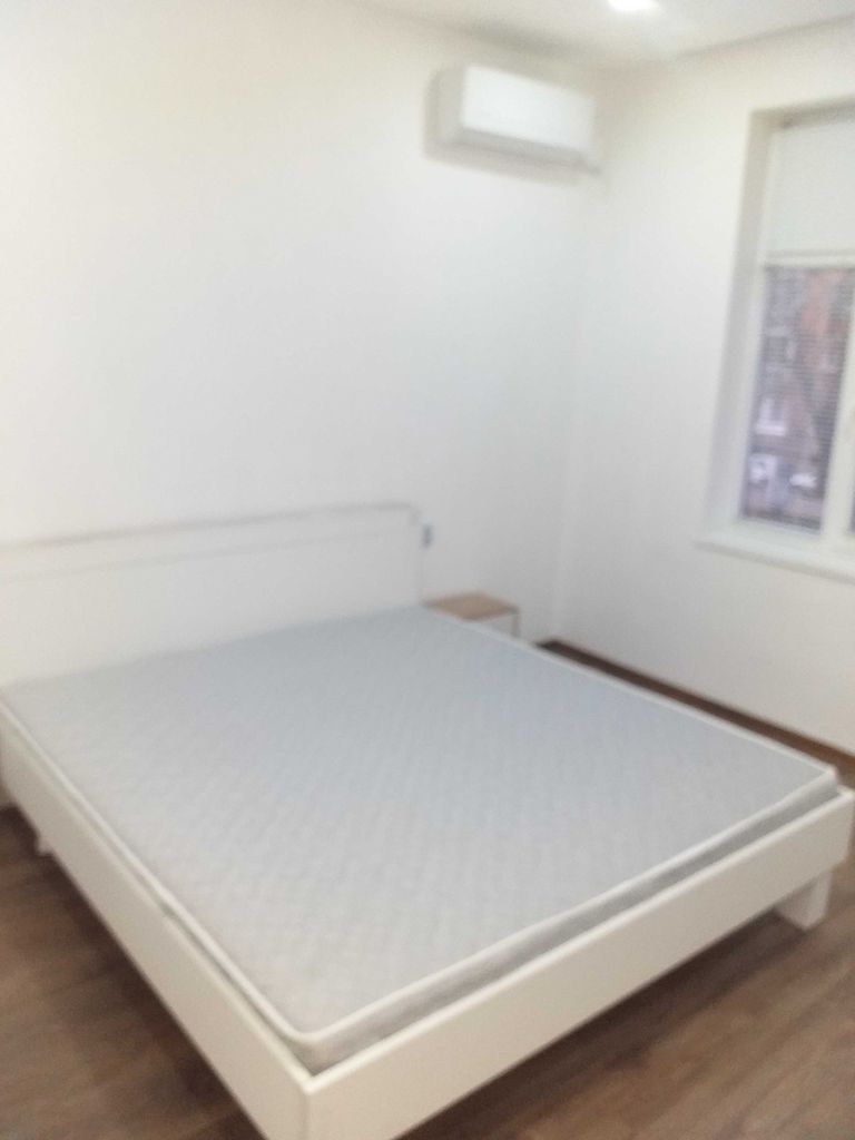 Дава се под наем Тристаен апартамент в Пловдив, Център - 60 кв.м за 350 € - Снимка #2