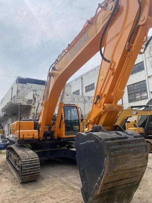 Экскаватор HYUNDAI 305LC-9 2023 yil. Zakazga. 10% oldindan to’lov.