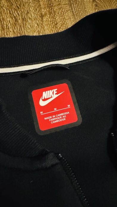 Jacheta Nike Tech Fleece