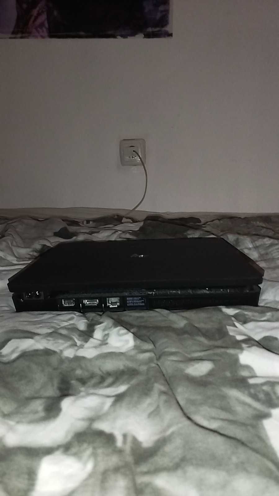 PlayStation 4 Slim 500GB + Call of Duty Black Ops 4