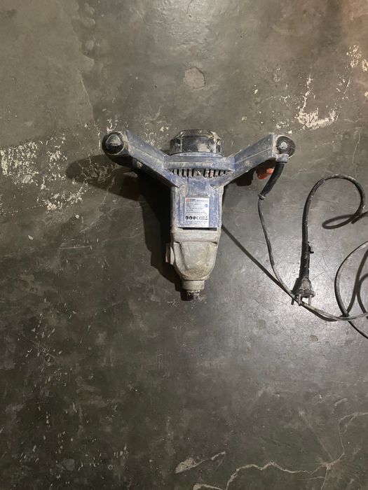 Malaxor Dexter pentru construcții.