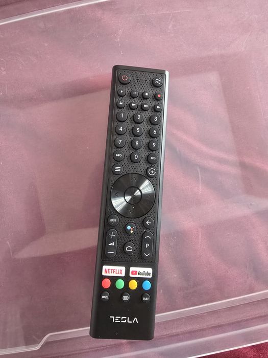 Vand telecomanda tv Tesla noua