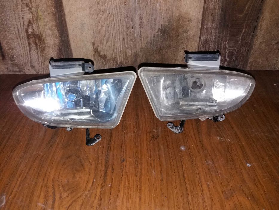 Продам противотуманки на Accent