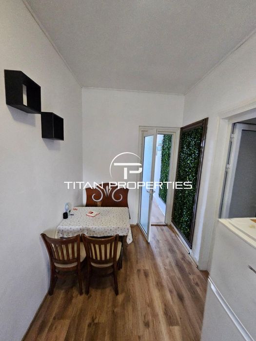 Дава се под наем Двустаен апартамент в Бургас, Център - 60 кв.м за 357 € - Снимка #6