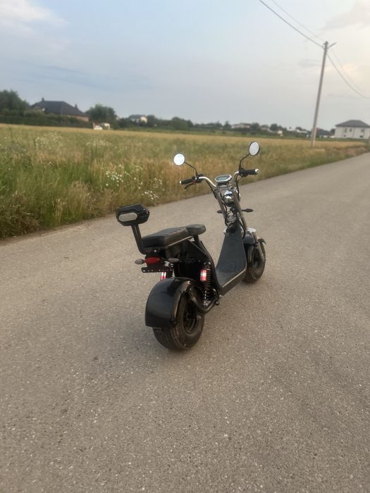 Vand scuter electric