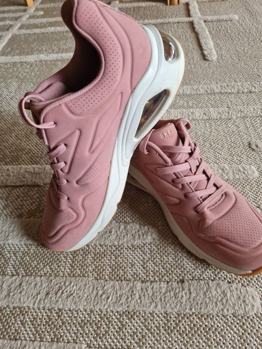 Маратонки Skechers street