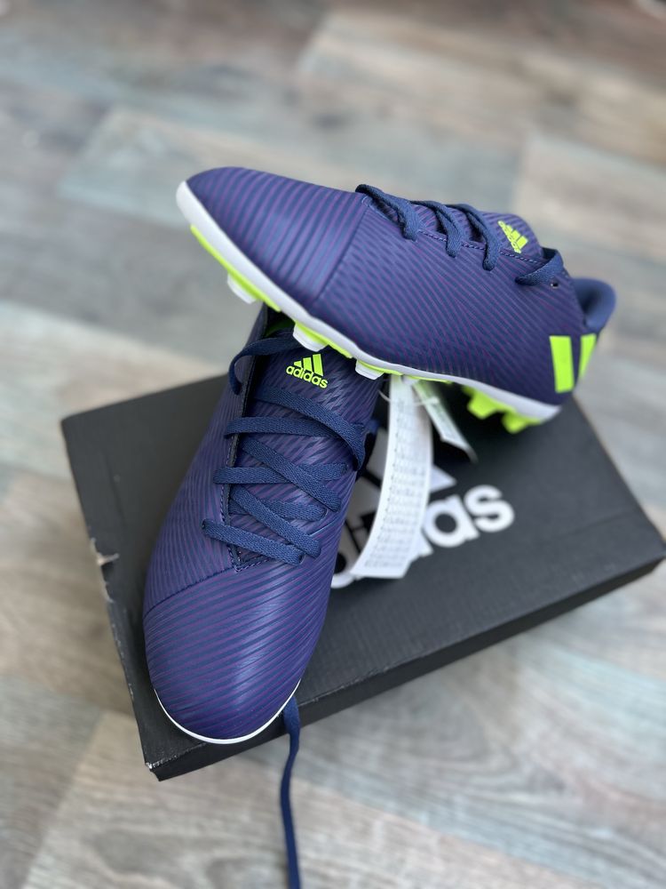 Бутонки Adidas