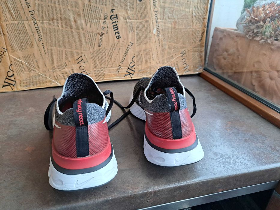 мъжки спортни обувки,маратонки,кецове,ном.44 Nike-като Нови,найк