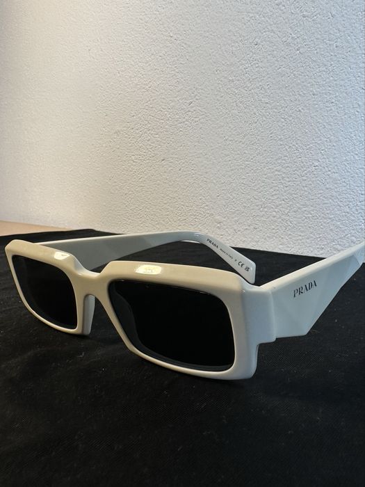PRADA очки солнцезащитные УНИСЕКС