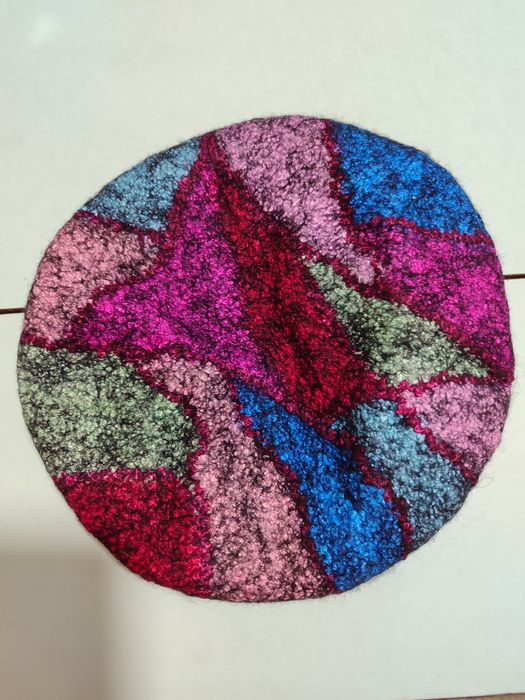 Беретки женские шерстяные