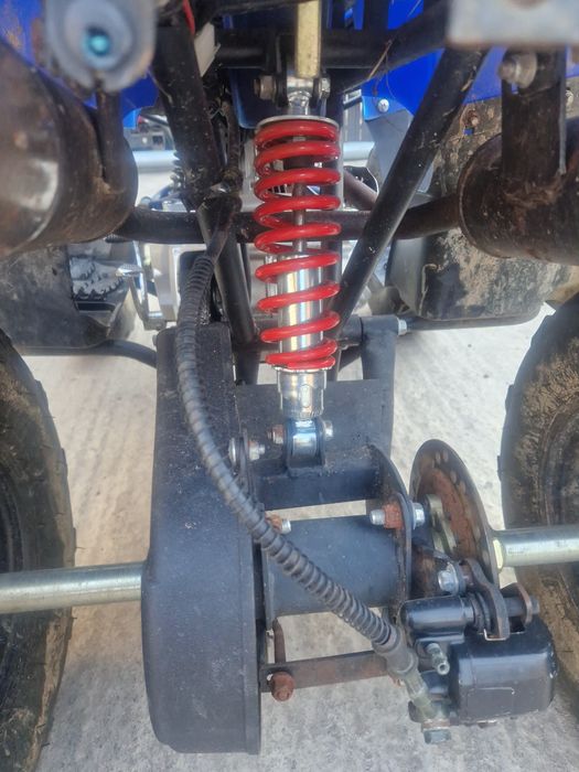 De vanzare ATV 125