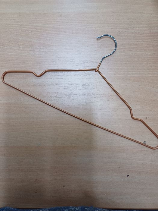 Продам плечики для одежды