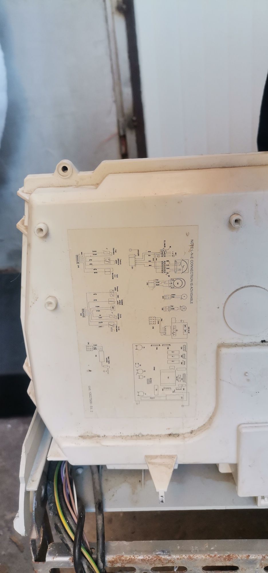Двуконтурен газов котел за топла вода и отоплениеVokera 29 KW