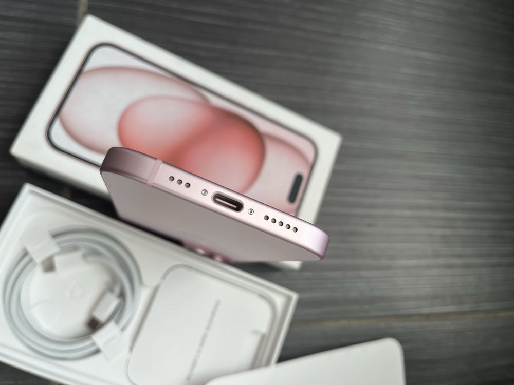 iPhone 15 128 Новый, 0 циклов