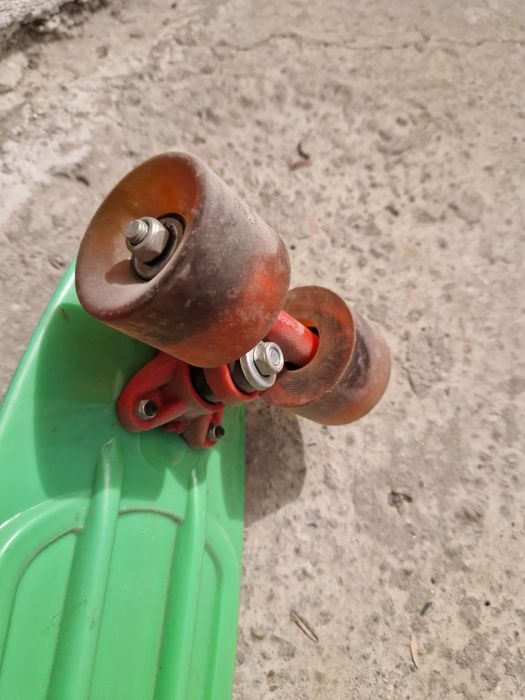 Skateboard   copii  5  / 7 ani