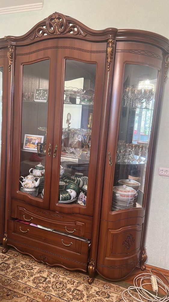 Горка в гостиную срочно